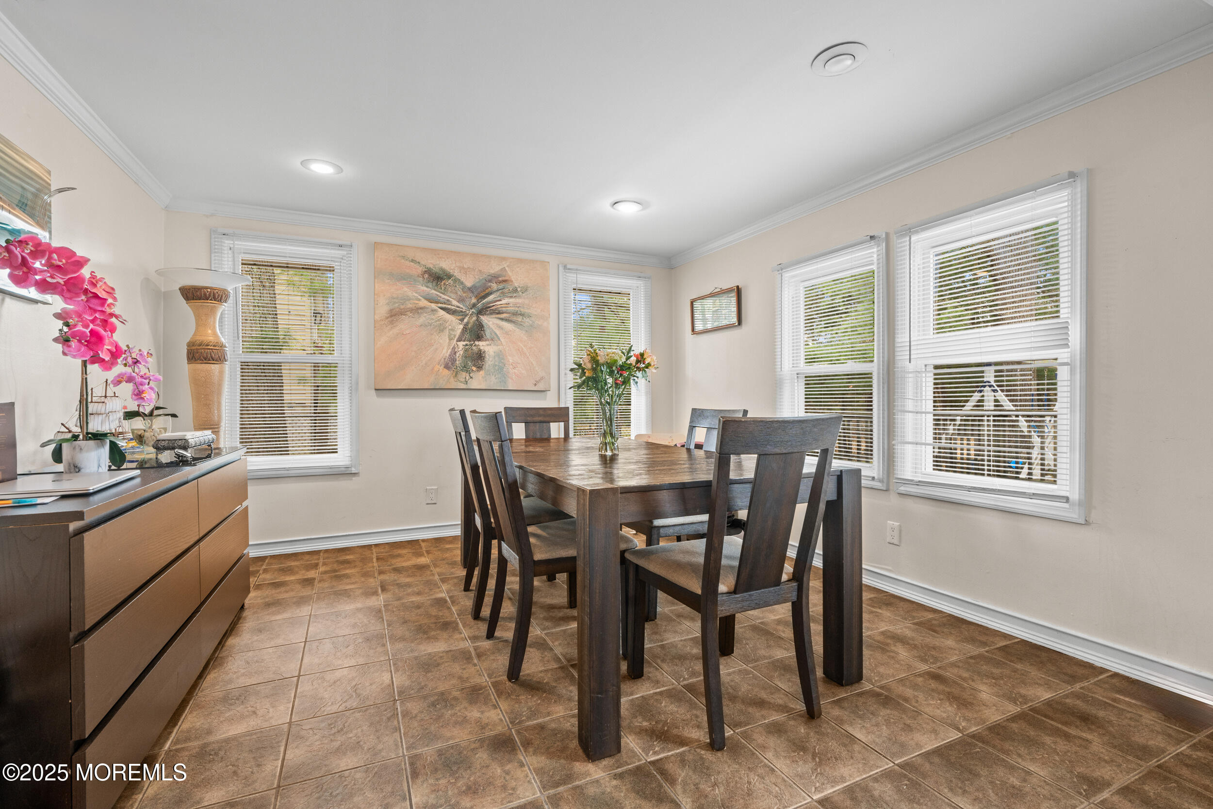 174 Whalepond Road Oakhurst, NJ 07755 - Photo 9 of 27 049