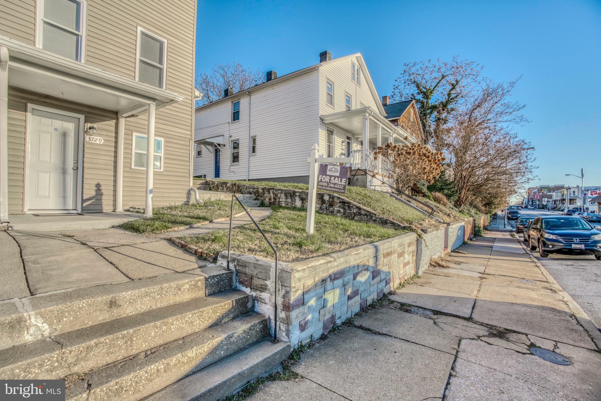 3729 Falls Road Baltimore, MD 21211 - Photo 4 of 33 Front view