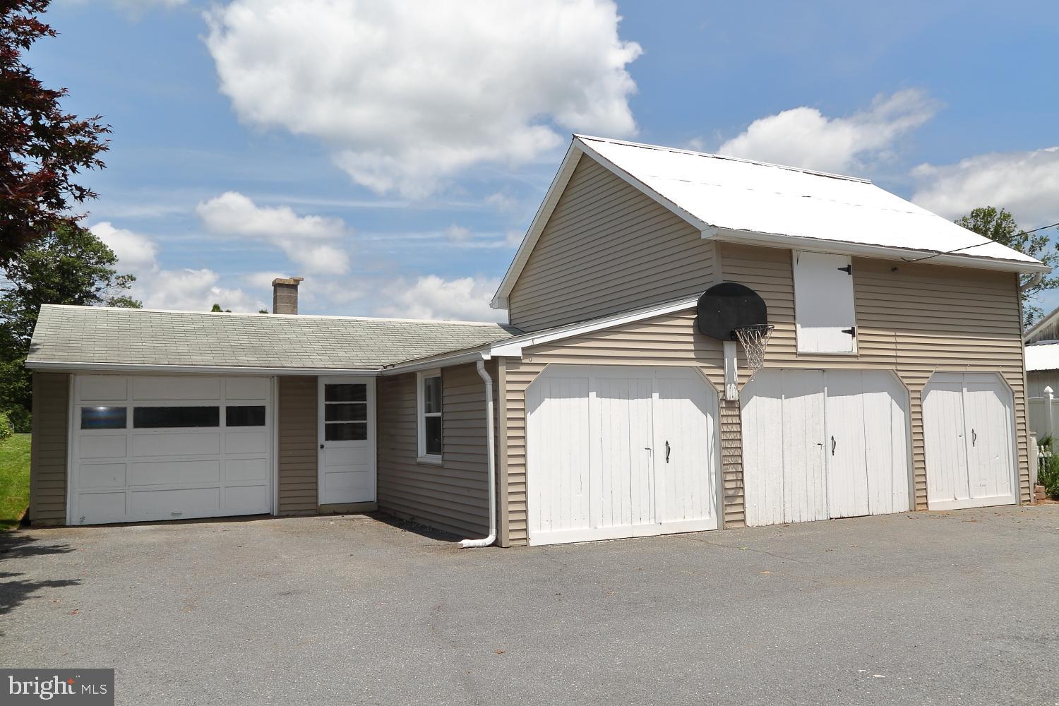 3461 Blue Rock Road Lancaster, PA 17603 - Photo 5 of 20