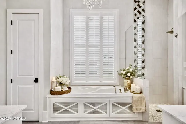 $825,000 | 304 Bella Vista Parkway, Youngsville, LA 70592