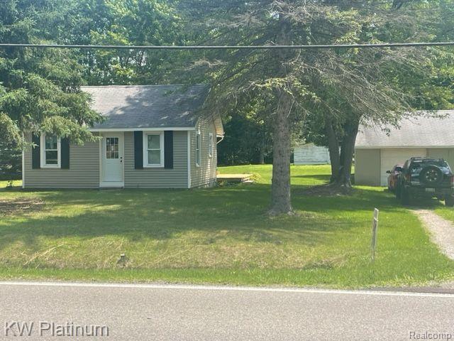 1.75 ACRES , 2 BEDROOM, 1 BATH, 2 CAR GARAGE