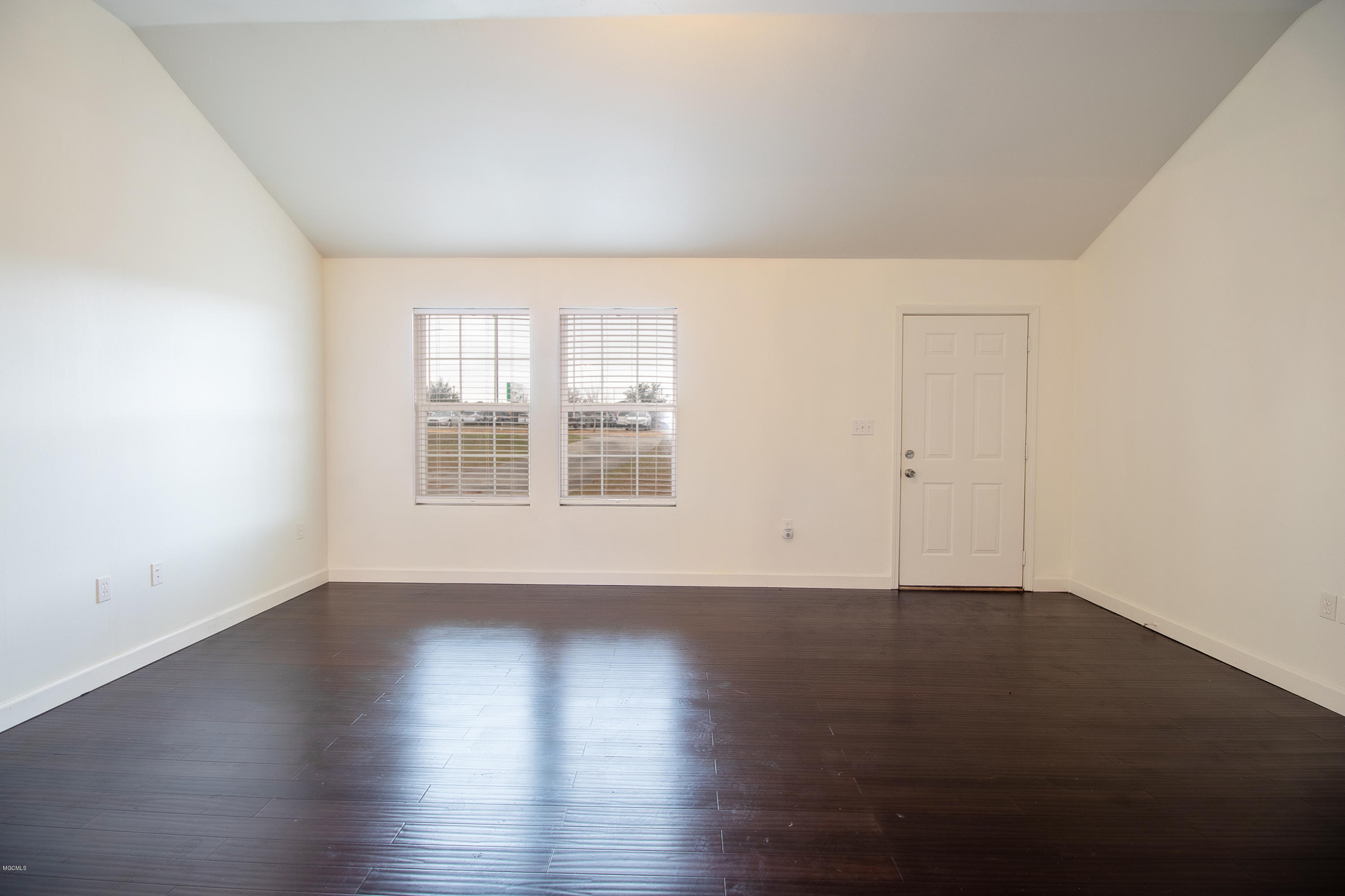 20144 W Wortham-119