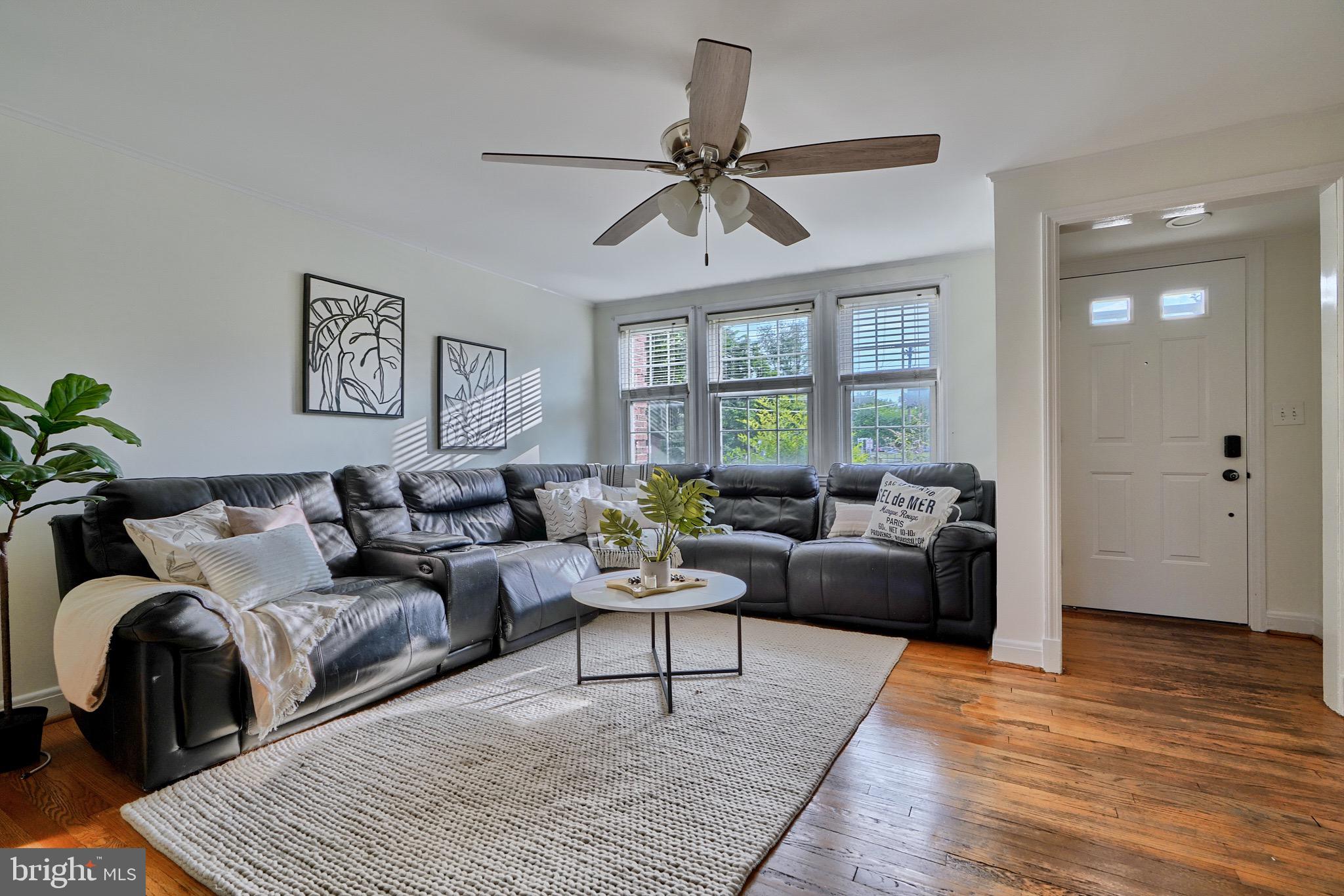 309 Whitfield Road Catonsville, MD 21228 - Photo 8 of 39 Professionally cleaned