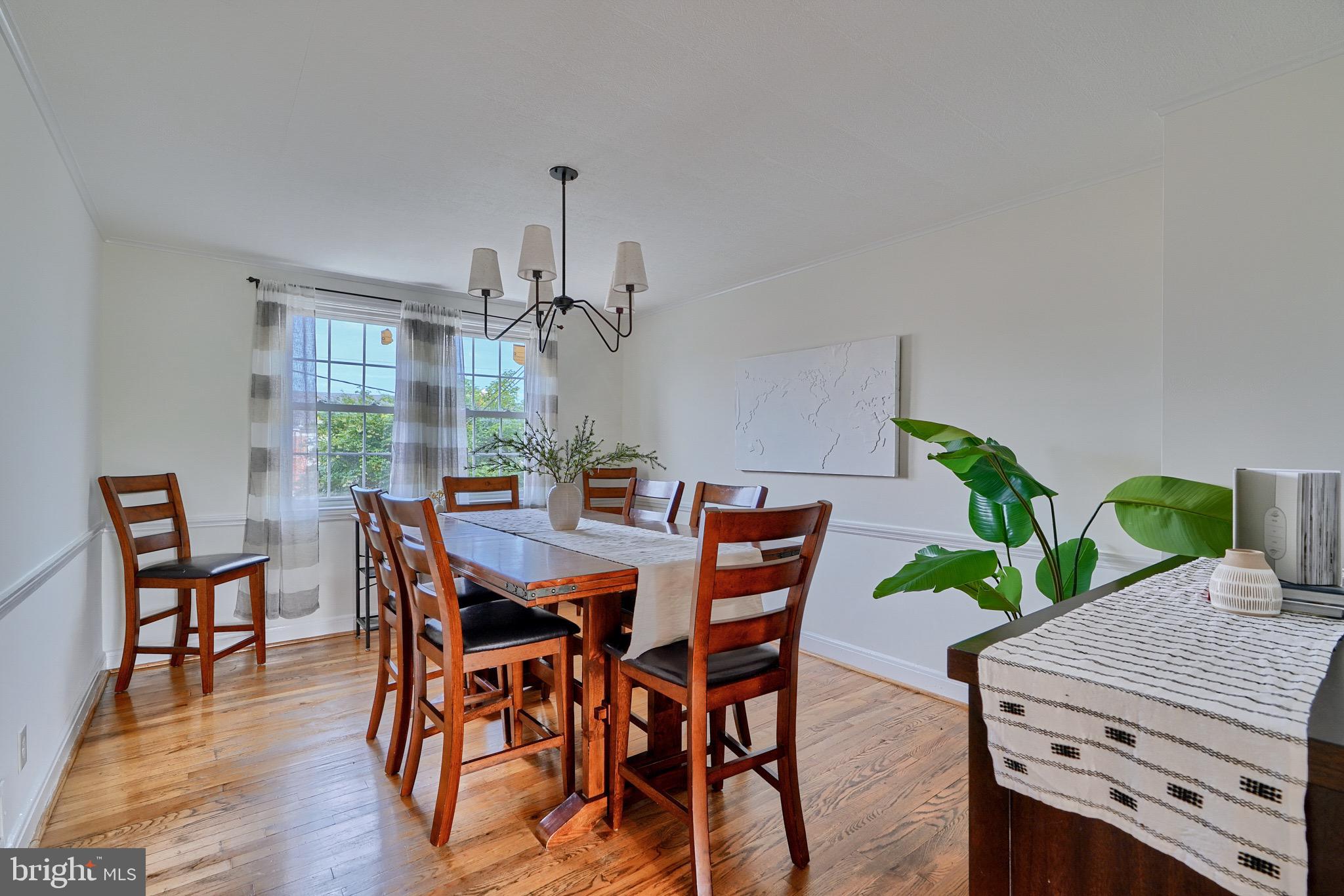 309 Whitfield Road Catonsville, MD 21228 - Photo 10 of 39 Dining Room