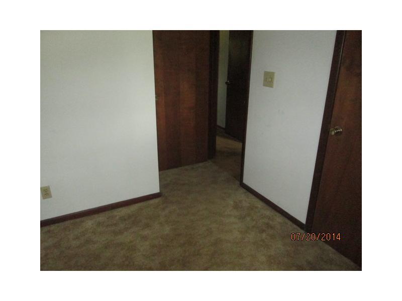 7434 Combs Road Indianapolis, IN 46237 - Photo 5 of 7 Gallery Image 5