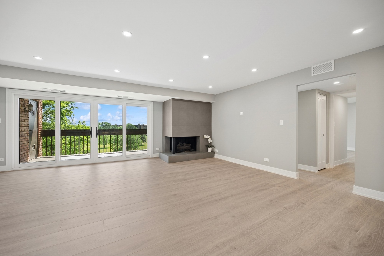 3851 Mission Hills Road, Unit 409 Northbrook, IL 60062 - Photo 5 of 19 a view of an empty room with a window