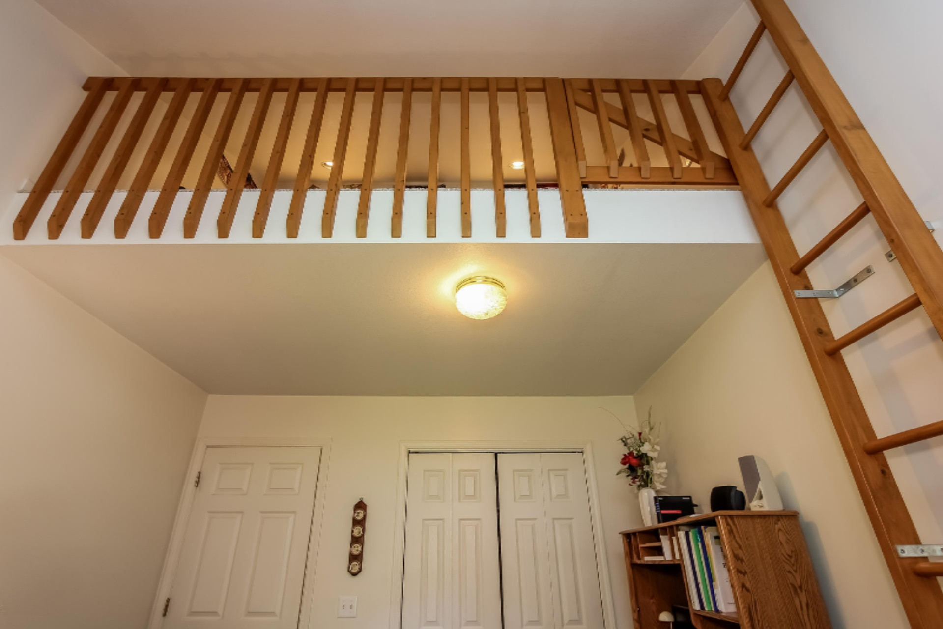 6571 Indian Point Road Montague, MI 49437 - Photo 13 of 38 013-Bedroom-1835073-medium