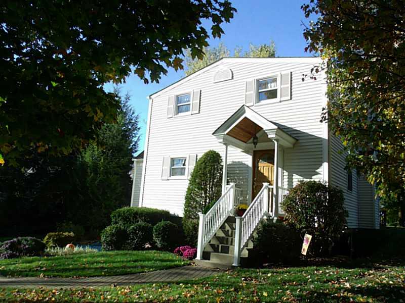 350 Sunset Road Pittsburgh, PA 15237 - Photo 22 of 25 Exterior Front.