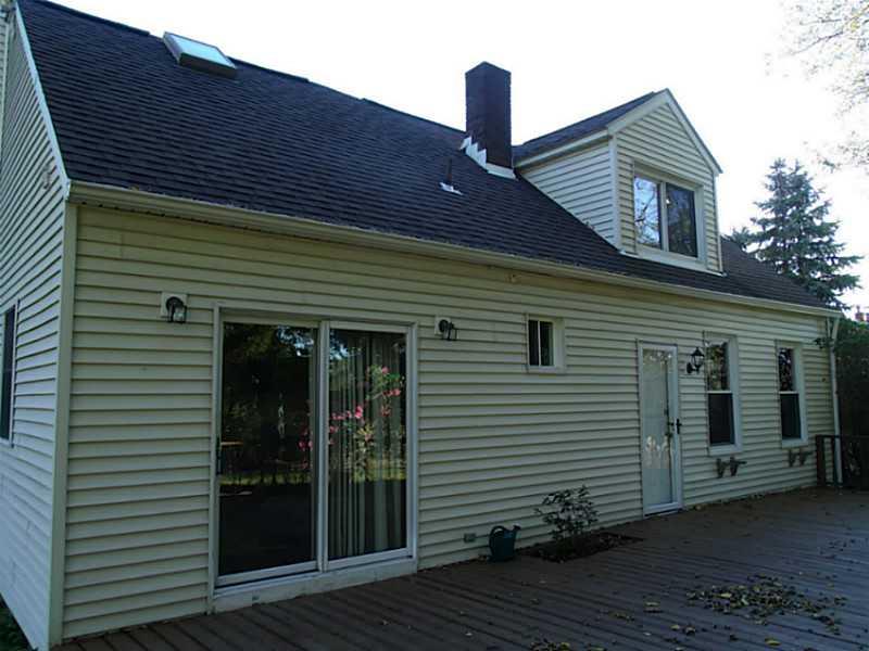 350 Sunset Road Pittsburgh, PA 15237 - Photo 4 of 25 Exterior Back.
