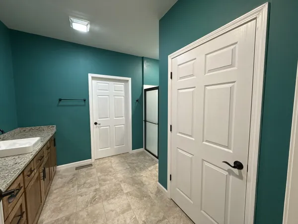 a view of a room with shelf