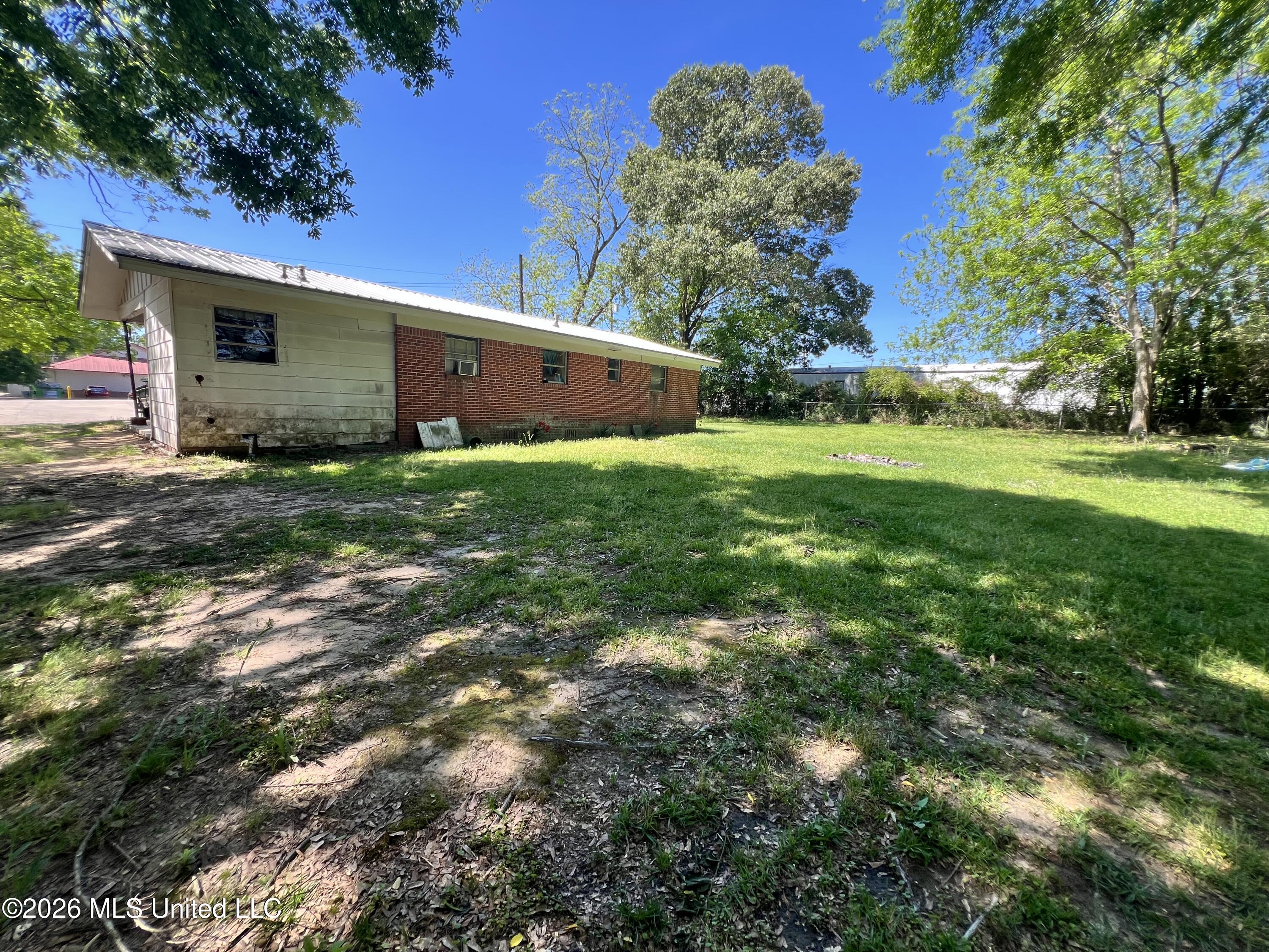 6 Ledbetter Drive Purvis, MS 39475 - Photo 4 of 18 IMG_0582