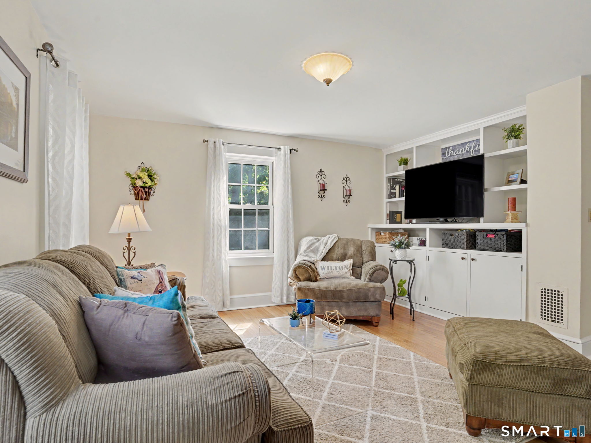 18 Deerfield Road Wilton, CT 06897 - Photo 10 of 40