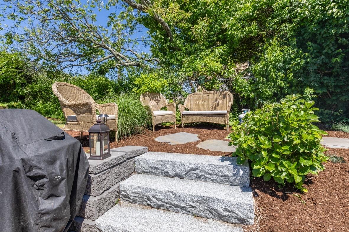 241 Old Wharf Road, Unit 162 Dennis Port, MA 02639 - Photo 18 of 25 outdoor sitting area
