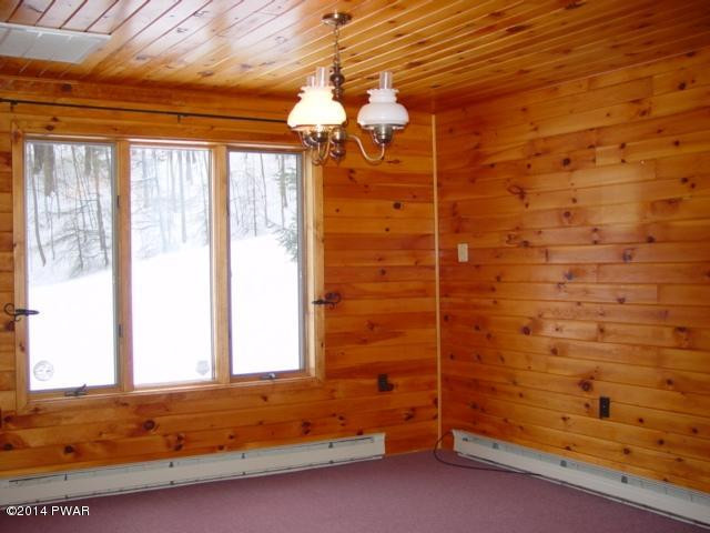 388 Mican Road Waymart, PA 18472 - Photo 8 of 28