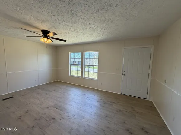 $165,000 | 12030 Driffield Drive, Coeburn, VA 24230