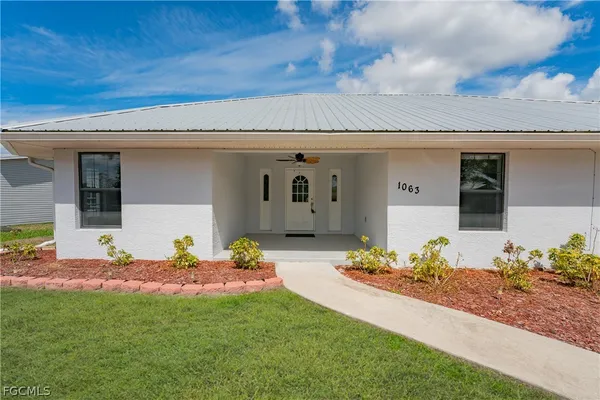 $419,000 | 1063 Mayford Lake Road, Moore Haven, FL 33471