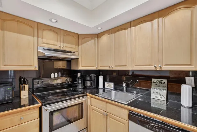 $319,000 | 1967 South Ocean Boulevard, Unit 103, Pompano Beach, FL 33062