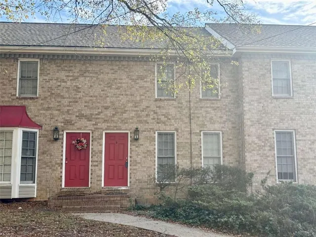 $1,500 | 5296 Weyden Trail, Unit B, Norcross, GA 30071