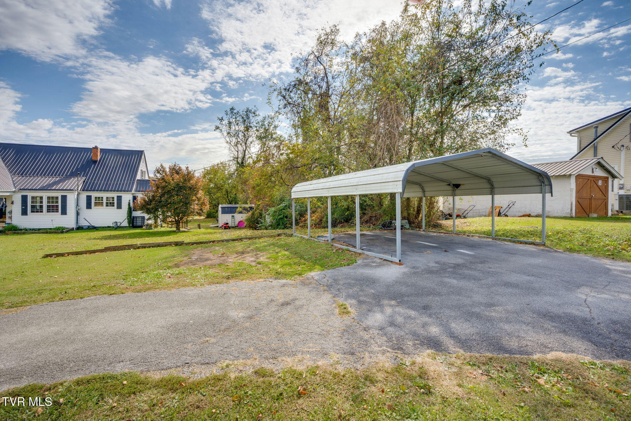 111 Old Stage Road Surgoinsville, TN 37873 - Photo 25 of 25 025