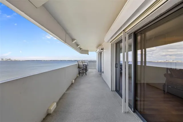 $769,950 | 4141 Bayshore Boulevard, Unit 1801, Tampa, FL 33611