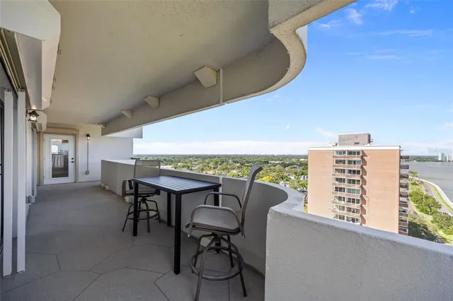 $769,950 | 4141 Bayshore Boulevard, Unit 1801, Tampa, FL 33611