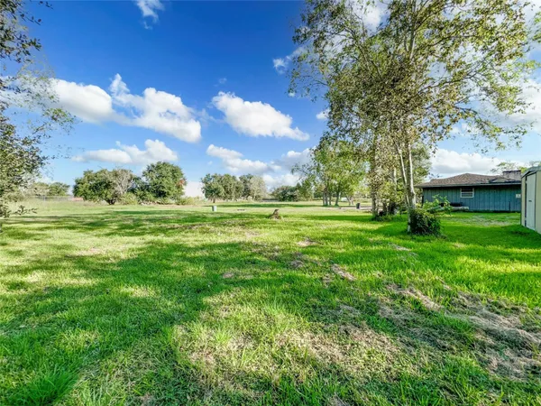 $537,000 | 10922 Farm To Market Road 1764, Santa Fe, TX 77510