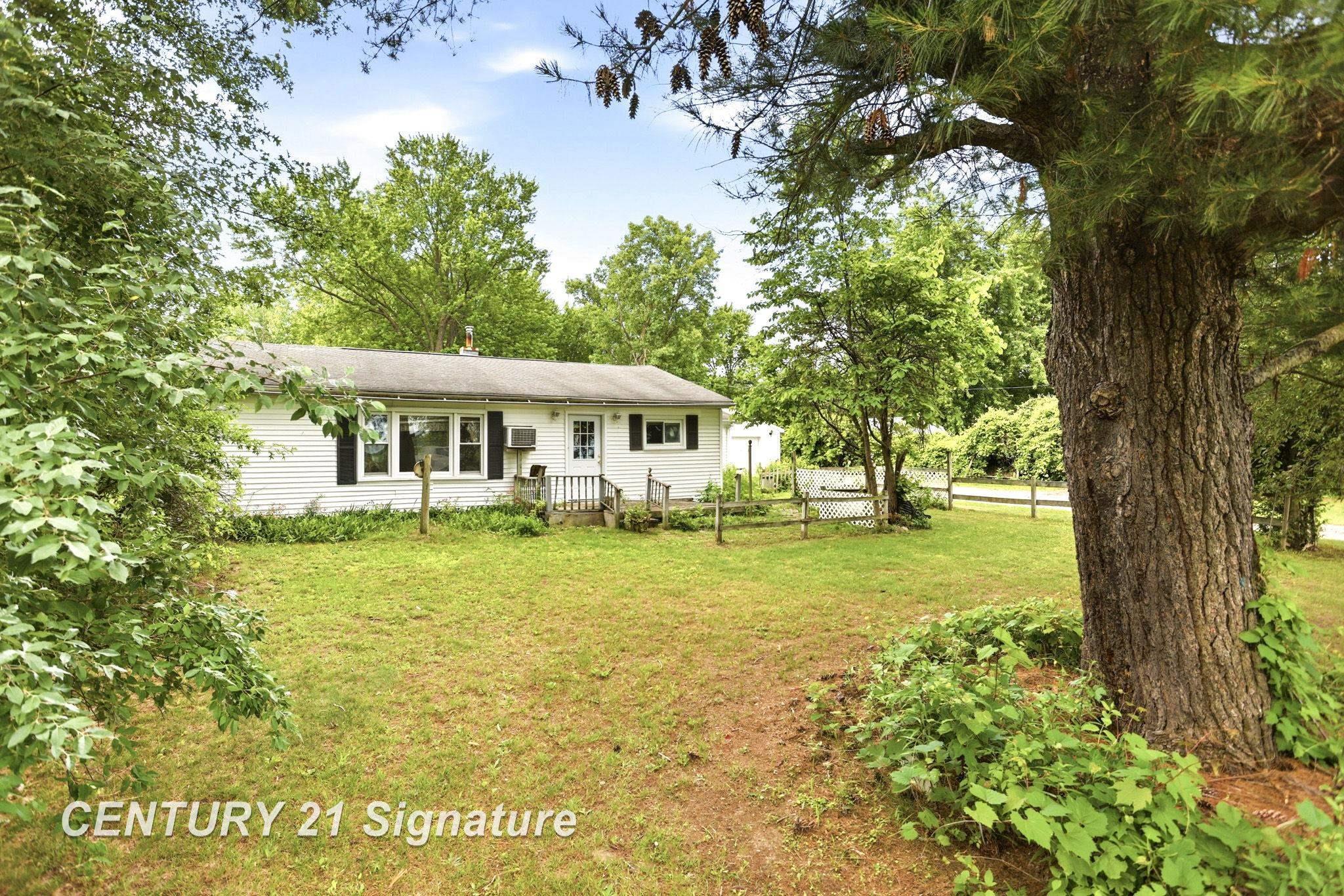 12097 Swan Creek Road Saginaw, MI 48609 - Photo 5 of 28