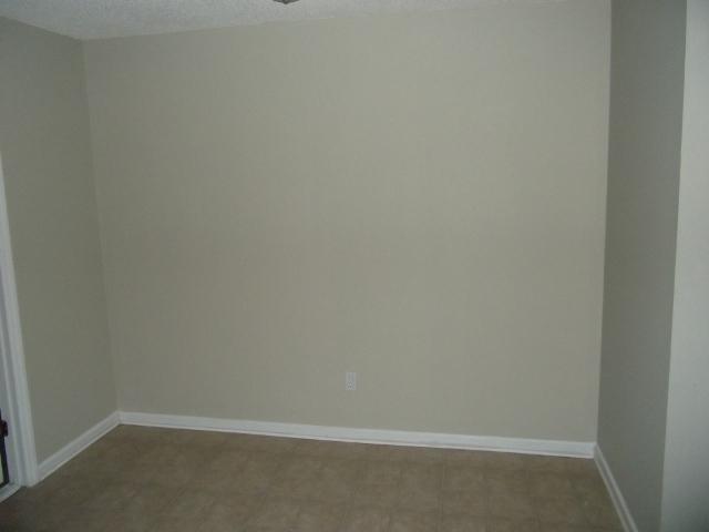74 Hunters Ridge Lane North Charleston, SC 29420 - Photo 16 of 32 083 (640x480)
