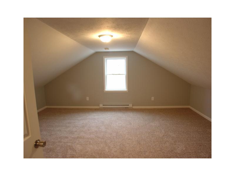 193 Bennington Road Hopwood, PA 15445 - Photo 11 of 14 Bedroom.