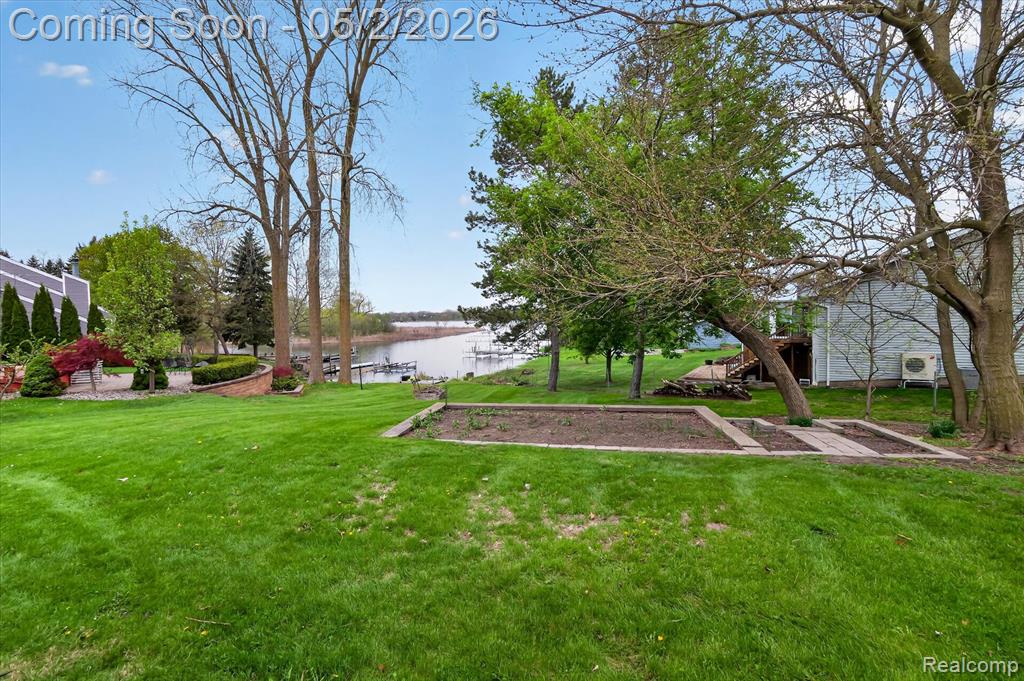 2264 Crane Road Fenton, MI 48430 - Photo 8 of 55