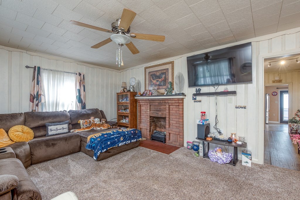 423 Kents Ridge Road Richlands, VA 24641 - Photo 19 of 27 Gallery Image 19