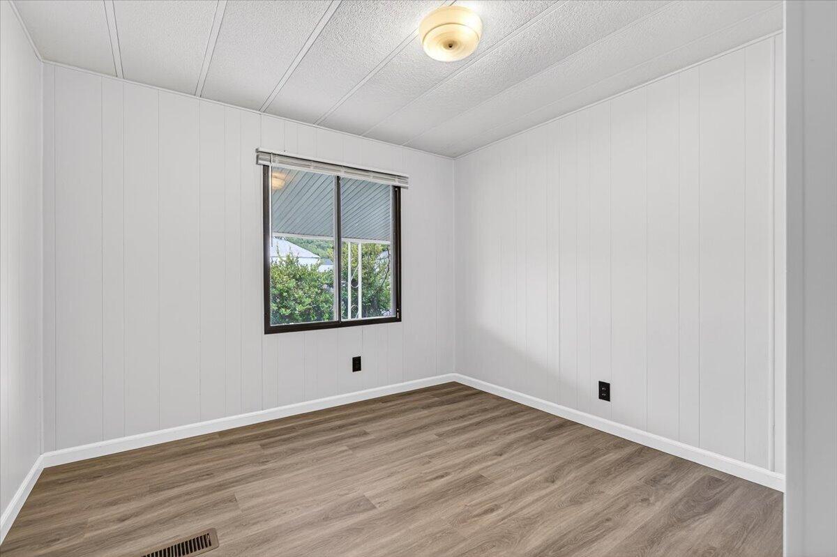8401 Old Stage Road, Unit 56 Central Point, OR 97502 - Photo 10 of 28