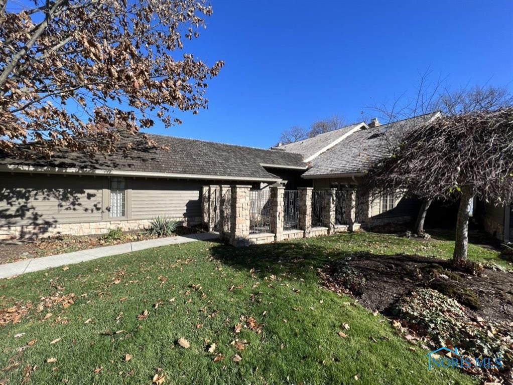 3855 River Road Toledo, OH 43614 - Photo 5 of 41 Gallery Image 5