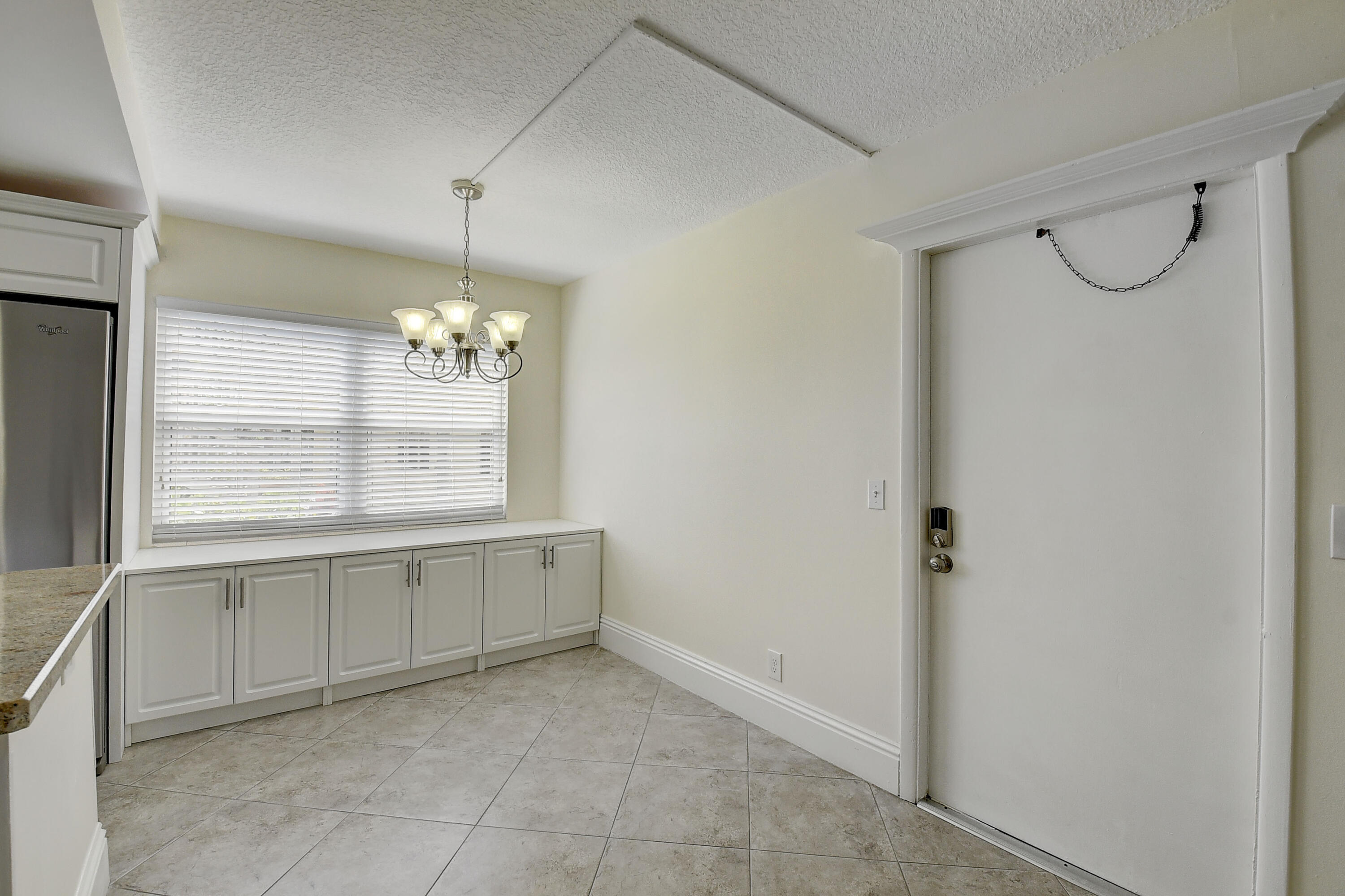 257 Dorset G Boca Raton, FL 33434 - Photo 11 of 59 11_dsc_8569_70_71_72_73