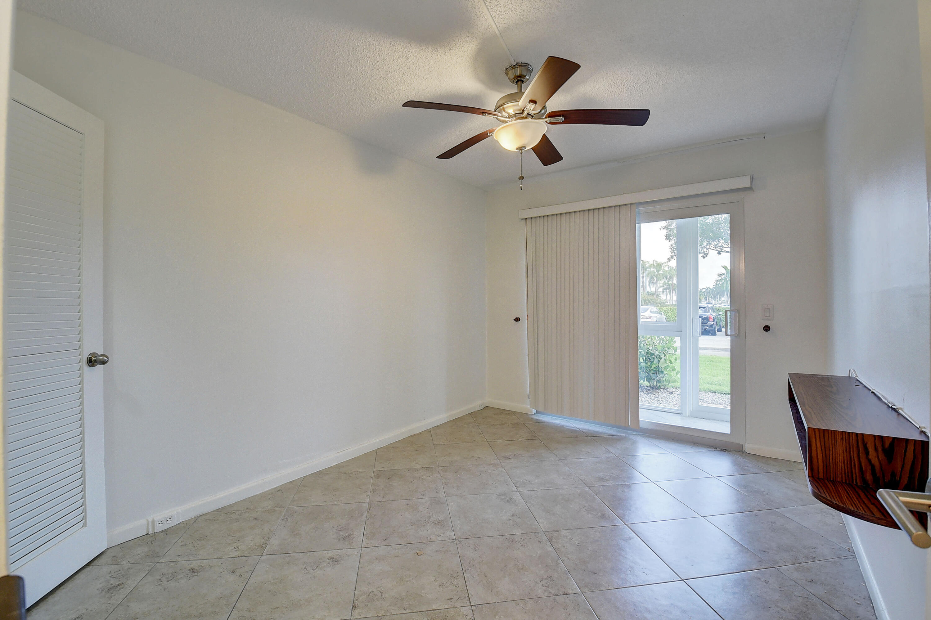 257 Dorset G Boca Raton, FL 33434 - Photo 21 of 59 21_dsc_8619_20_21_22_23