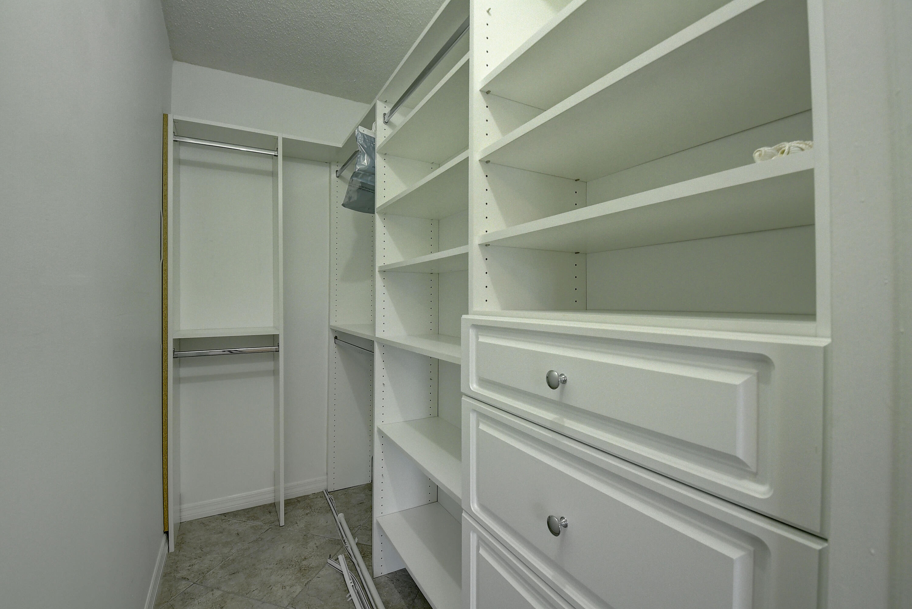257 Dorset G Boca Raton, FL 33434 - Photo 23 of 59 23_dsc_8629_30_31_32_33
