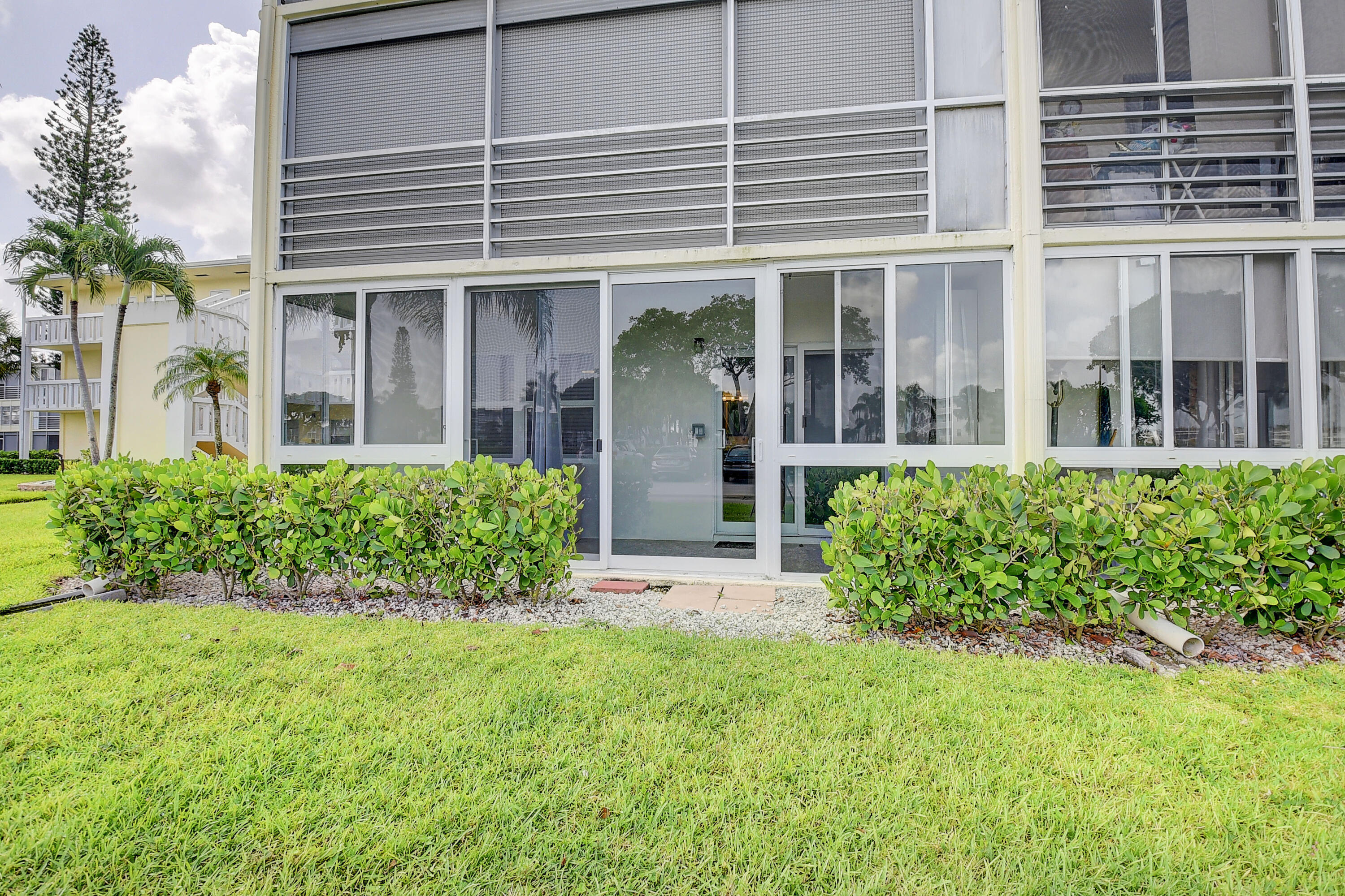 257 Dorset G Boca Raton, FL 33434 - Photo 27 of 59 27_dsc_8649_50_51_52_53