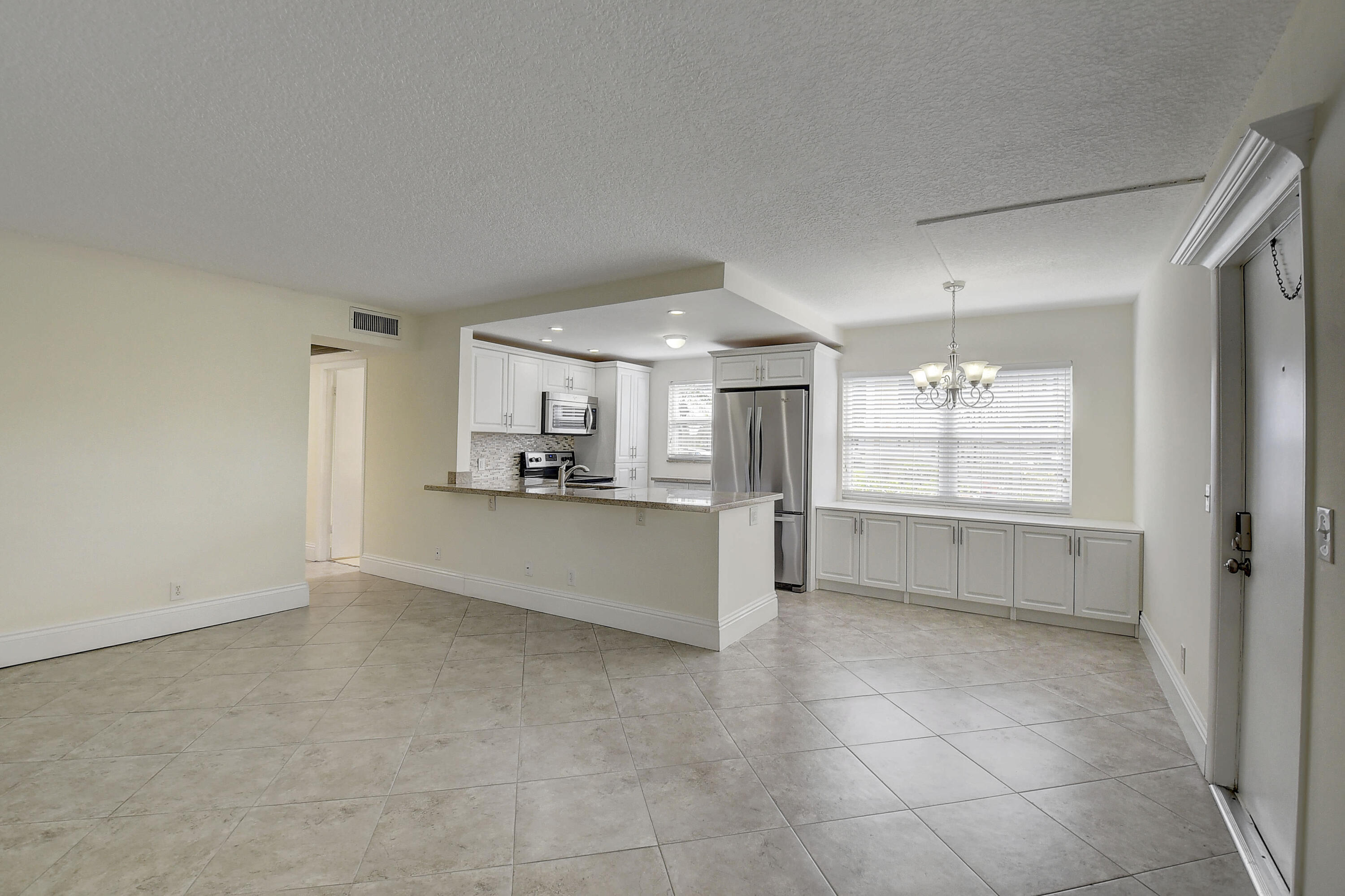 257 Dorset G Boca Raton, FL 33434 - Photo 8 of 59 08_dsc_8554_5_6_7_8