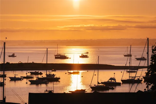 $12,200,000 | 6 Chapel Lane, Westerly, RI 02891