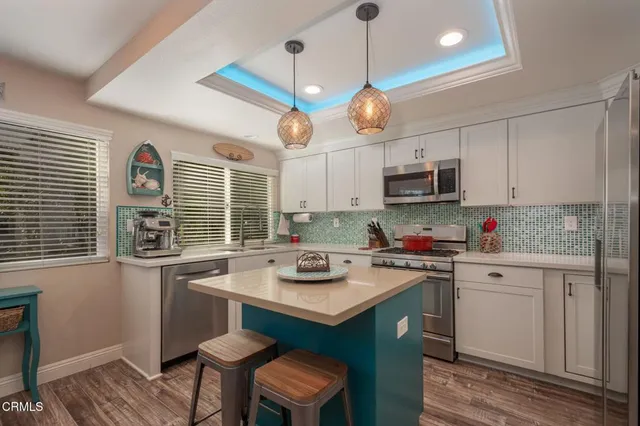 $649,900 | 909 Gilbert Lane, Ventura, CA 93003