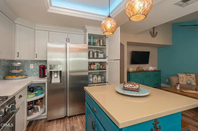 $649,900 | 909 Gilbert Lane, Ventura, CA 93003