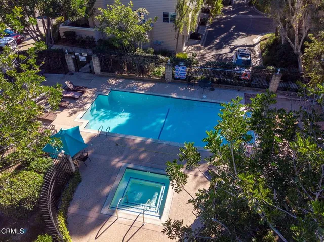 $649,900 | 909 Gilbert Lane, Ventura, CA 93003