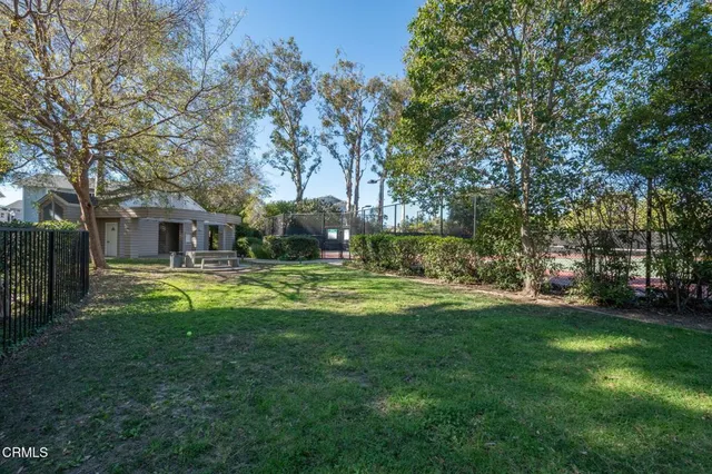 $649,900 | 909 Gilbert Lane, Ventura, CA 93003