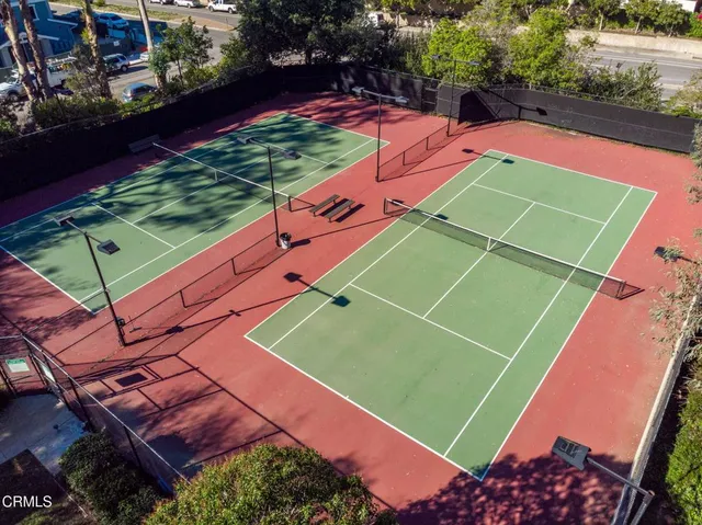 $649,900 | 909 Gilbert Lane, Ventura, CA 93003