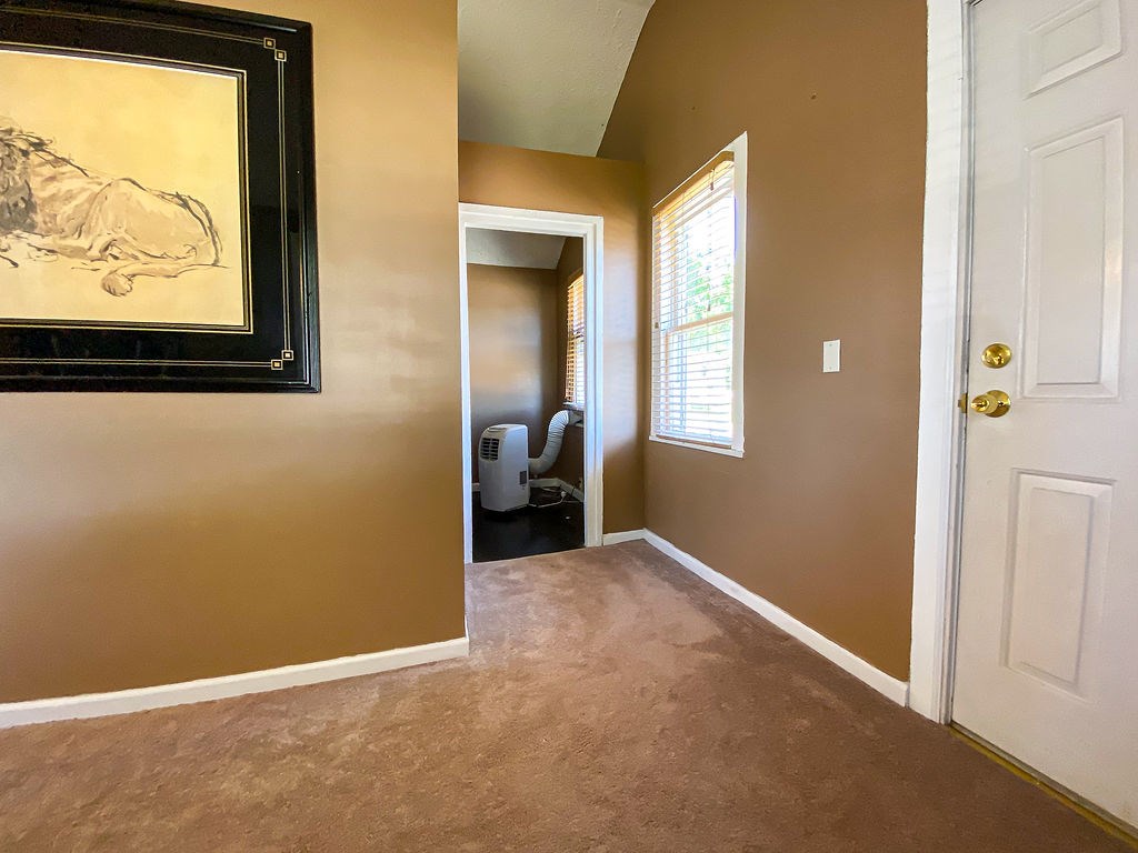 53 Pearl Street Rochester, NY 14607 - Photo 19 of 33