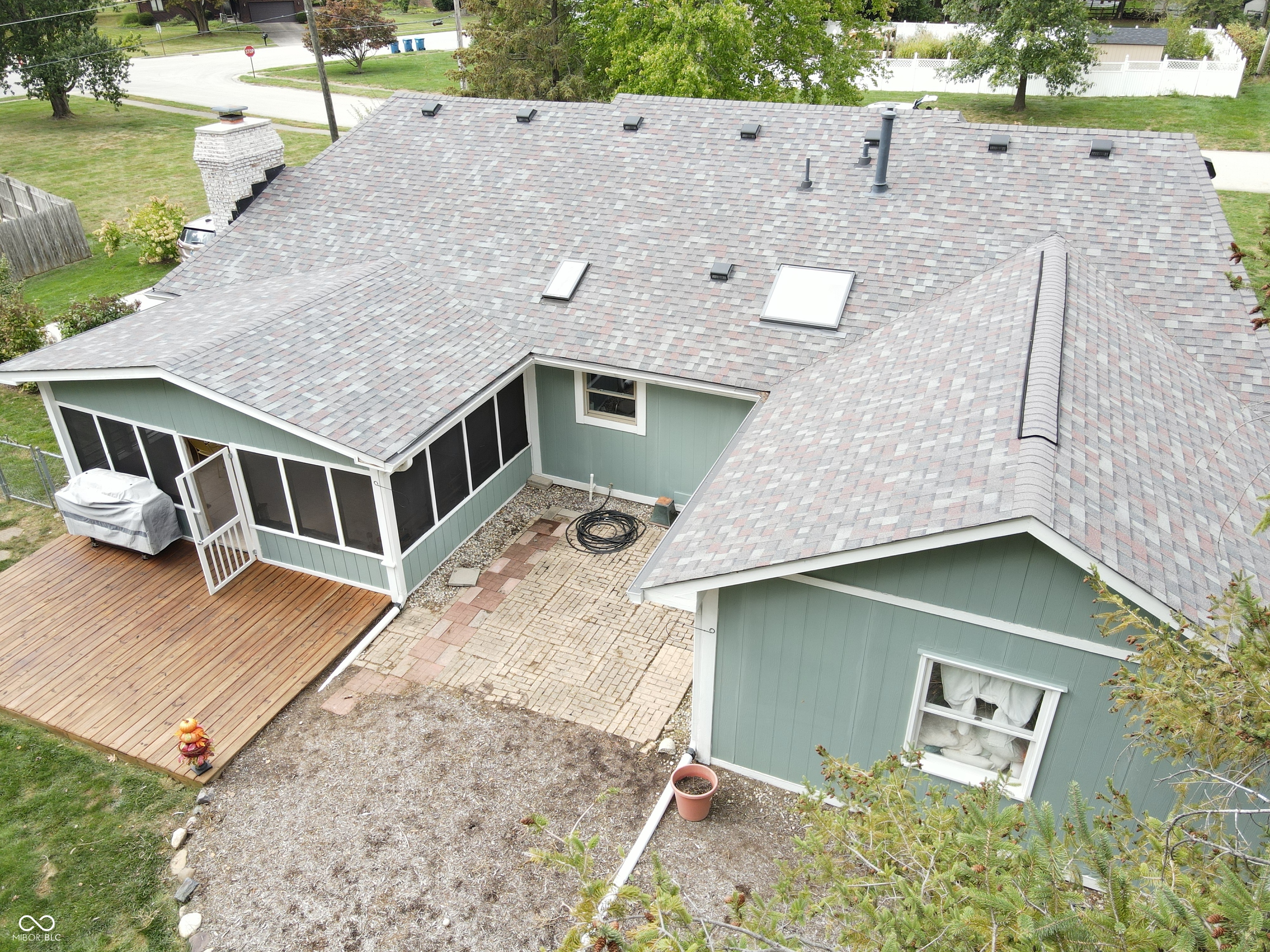 119 Bennett Road Carmel, IN 46032 - Photo 9 of 37 Gallery Image 9