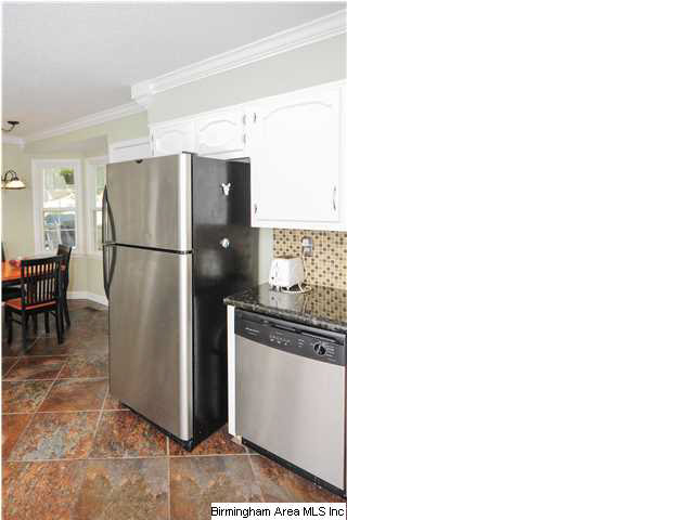 1406 Secretariat Drive Helena, AL 35080 - Photo 16 of 32