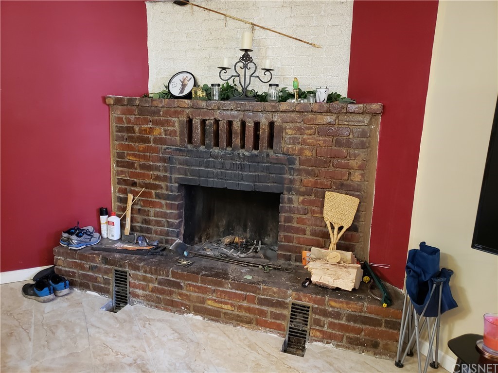 44015 Heaton Avenue Lancaster, CA 93534 - Photo 8 of 17