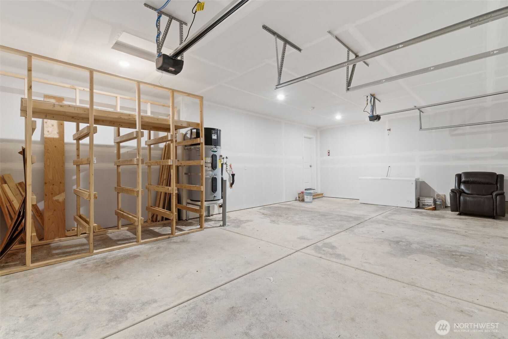 430 Northeast Ridge Point Boulevard Belfair, WA 98528 - Photo 31 of 39 a view of a room with gym equipment