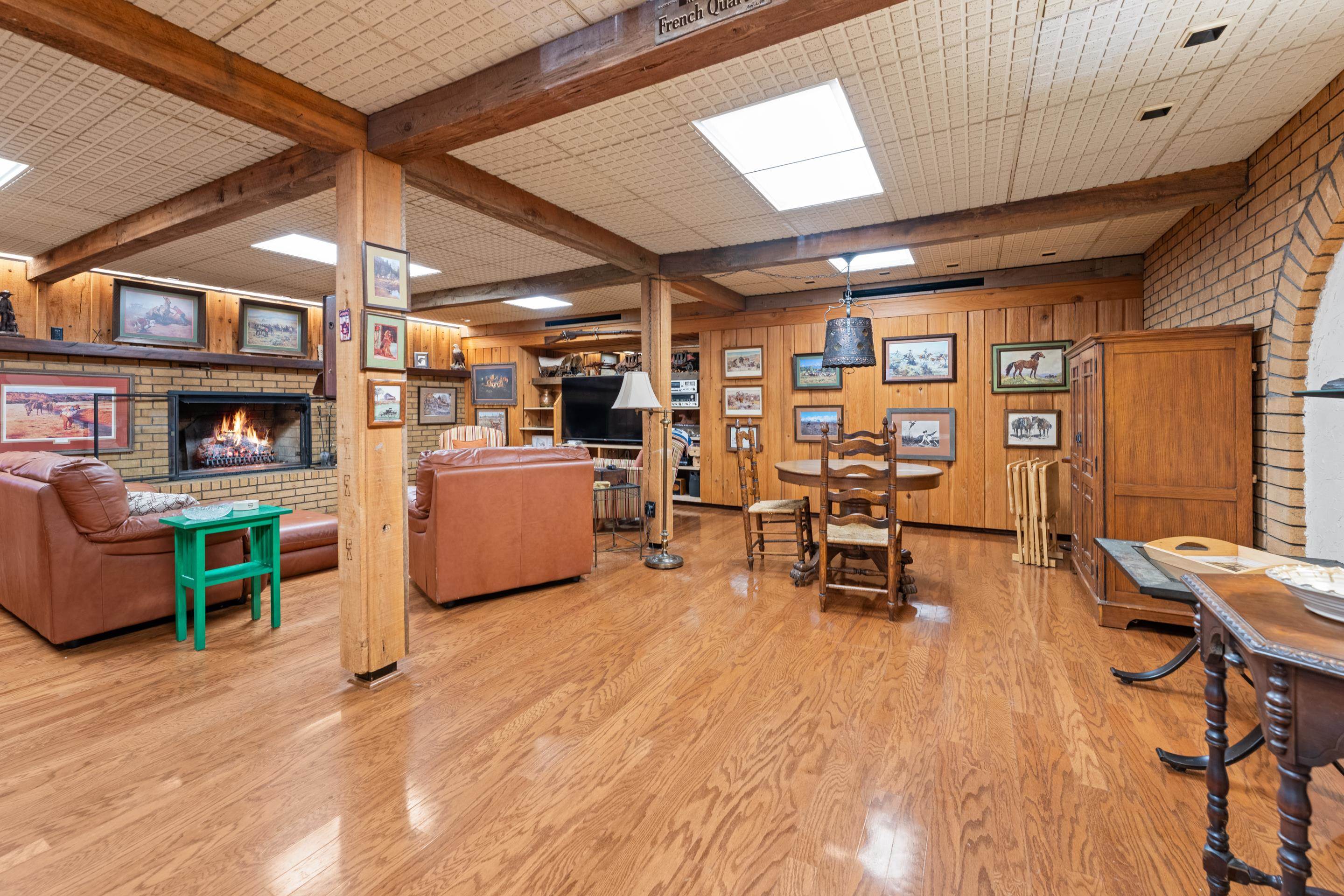 2989 Little John Road Millington, TN 38053 - Photo 4 of 34 a living room with furniture and a wooden floor